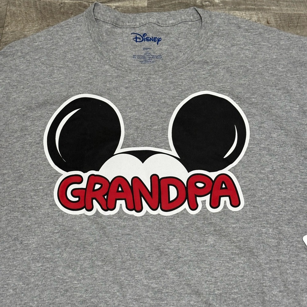 Men’s Grandpa Disney Mickey Mouse Large Gray T-Shirt Tee Top Crew Short Sleeve - Picture 5 of 7